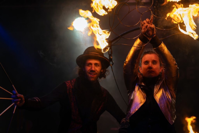 Eventpuppets Feuertheater - Die feurige Reise der Könige