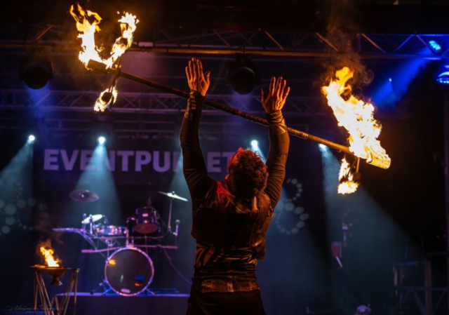 Eventpuppets Feuertheater - Die feurige Reise der Könige