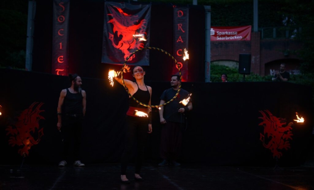 Feuershow Societas Draconis - Buergerparkfest Saarbrücken