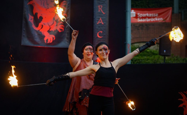 Feuershow Societas Draconis - Buergerparkfest Saarbrücken