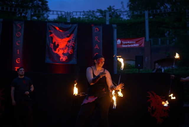 Feuershow Societas Draconis - Buergerparkfest Saarbrücken