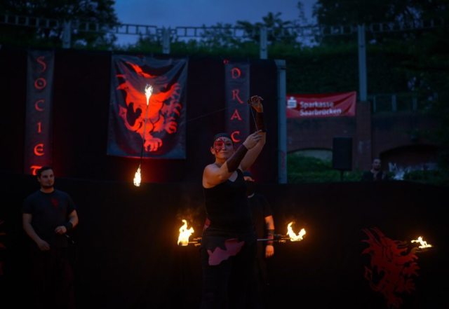 Feuershow Societas Draconis - Buergerparkfest Saarbrücken