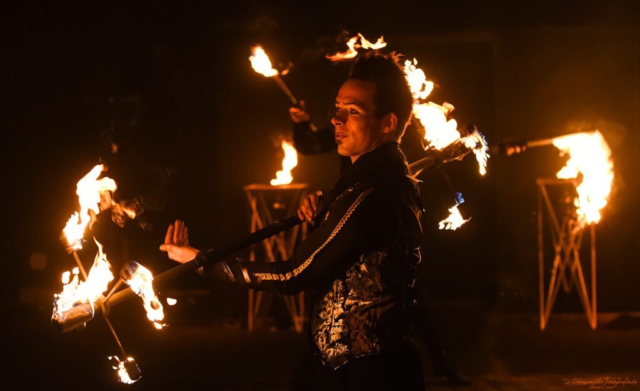 Eventpuppets Feuershow - Weihnachtsmarkt St. Wendel - Zeitenwandler-Fotografie Saarbrücken