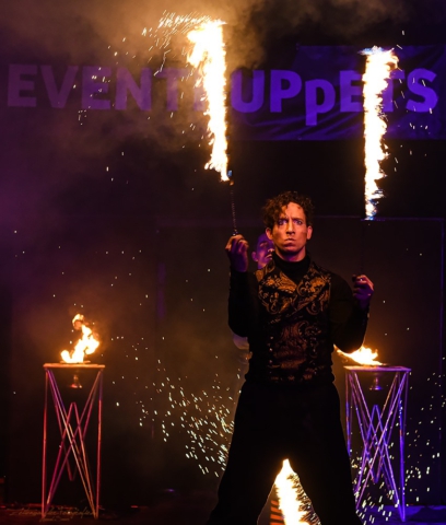 Eventpuppets Feuershow - Weihnachtsmarkt St. Wendel - Zeitenwandler-Fotografie Saarbrücken