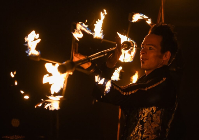 Eventpuppets Feuershow - Weihnachtsmarkt St. Wendel - Zeitenwandler-Fotografie Saarbrücken